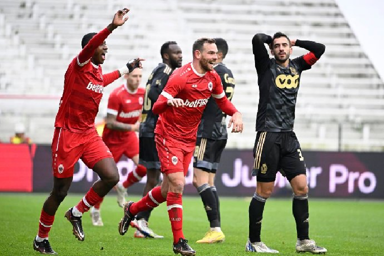 Dự đoán của chuyên gia về trận đấu Oostende vs Antwerp